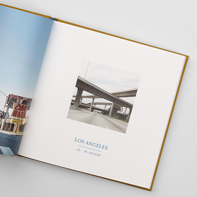 Fotobuch mit Kapitelseiten Fotobuch mit Kapitelseiten