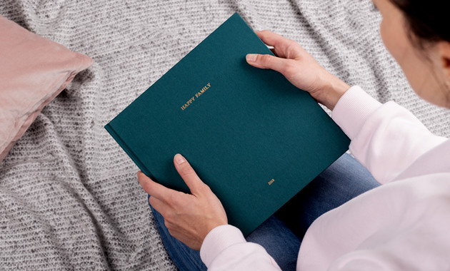 Fotobuch mit Stoffeinbadnd für die schönsten Erinnerungen Fotobuch mit Stoffeinbadnd für die schönsten Erinnerungen